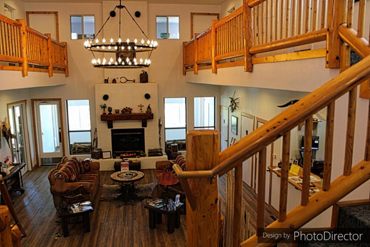 Creekside Lodge And Cabins Mayer 外观 照片